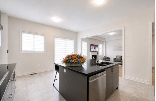Richmond Hill House | Very Modern New Luxury House in RichmondHill