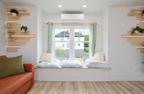 Sydney Apartment | Victorian Penthouse 2 bedroom down town. Share Save