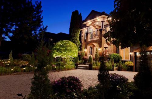 Quail Ridge Bed & Breakfast | Villa Bellissimo FranTállia