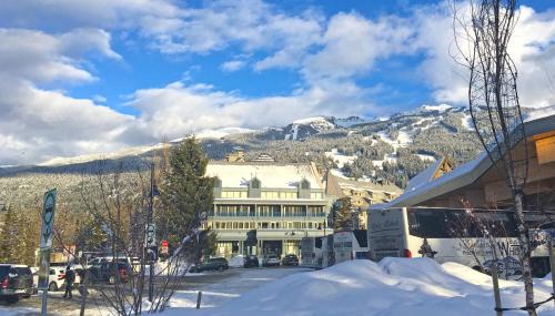 Whistler Village Apartment | Village Gate House by Whiski Jack