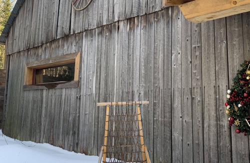 Labelle Ski Chalet | Vintage heritage