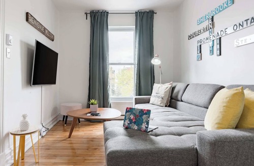 Maisonneuve Apartment | Walk to Olympic Stadium |Modern Montreal Stay - apartment