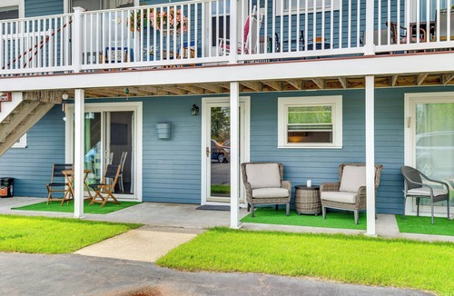 Wells Condo | Walk to Wells Beach! Family-Friendly Gem w/Patio