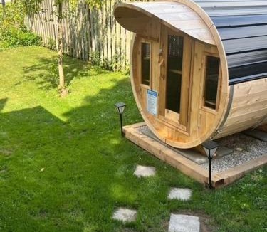 Walkerton House | Walkerton Sauna Suite