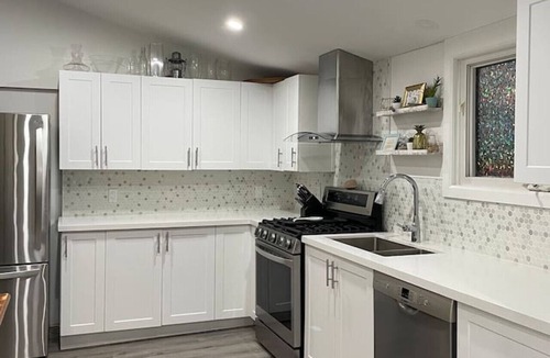Port Stanley House | Water View Cottage - short or long term rental