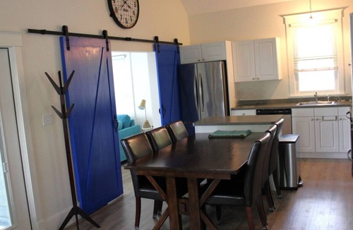 Cherry Valley Cottage | Waterfront Cottage in Gated community resort.