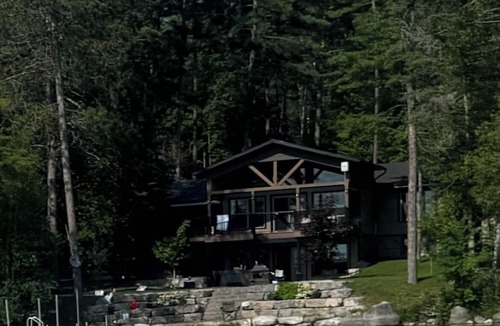 North Algona Wilberforce Cottage | Waterfront Cottage with Hot Tub and Sunset
