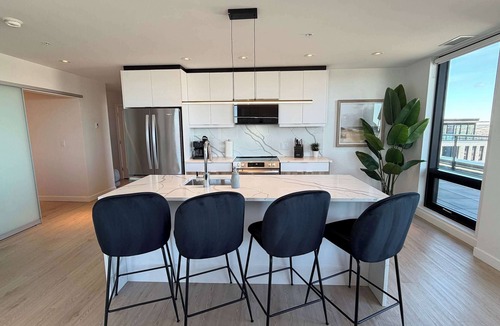 North End Apartment | Waterview 2 BR/2 Bath penthouse in Northend HFX.