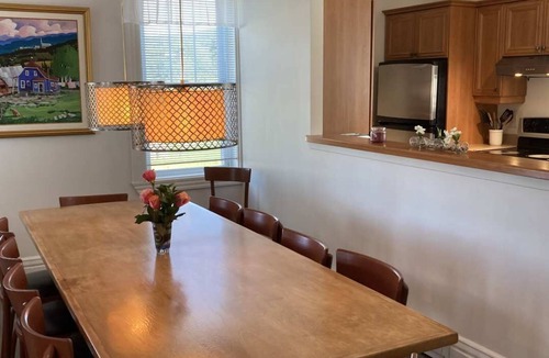 Saint Aime Des Lacs House | Welcome to the presbytery of St-Aimé des Lacs in C