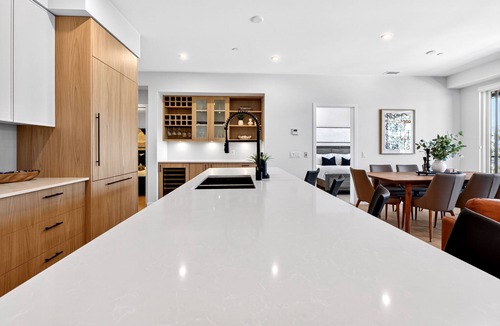 Central Okanagan Condo | Welcome to Zara at Lakestone! A premier lakeside community for a peaceful escape with pickleball courts, sauna, and gym. Stunning 3-bedroom condo blending organic textures with sleek modern design, like a private gallery overlooking the mountains.
