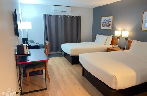 Clearwater Hotel | Wells Gray Inn