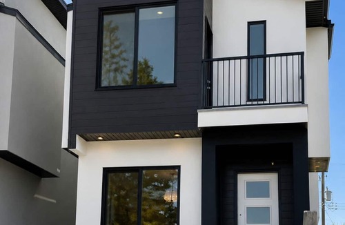 Southwest Calgary Apartment | West Calgary Stays
