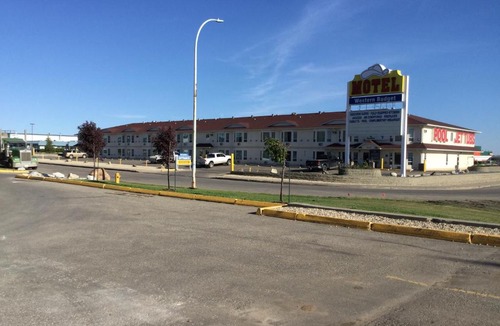 Grande Prairie Hotel | Western Budget Motel #1 Grande Prairie