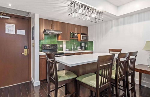 Blackcomb Hotel | Whistler - Le Chamois 1 Bedroom #205