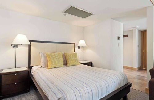 Blackcomb Hotel | Whistler - Le Chamois - Studio #218