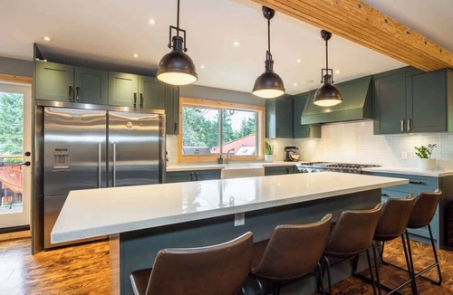 Whistler House | Whistler lodge with hot tub & cinema