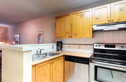 Village North Condo | Whistler - Marketplace Lodge 312