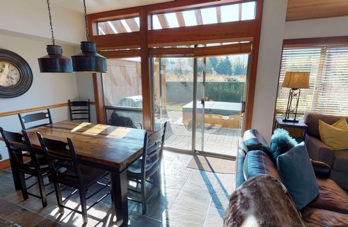 Whistler House | Whistler - Montebello 4724