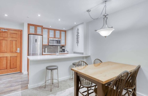 Upper Village Condo | Whistler - The Aspens 129