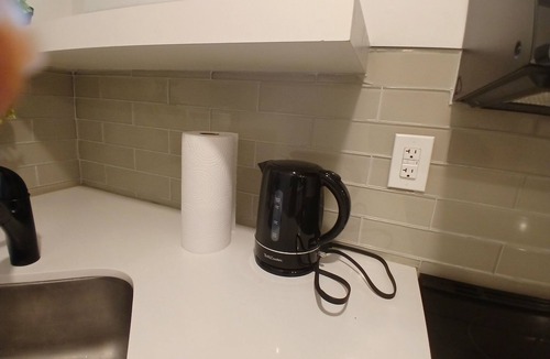Whitby House | Whitby 2BR escape l Near Thermea spa l Iroquois sport centre l 401 l Downtown