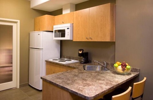 Fort Nelson Hotel | Woodlands Inn & Suites
