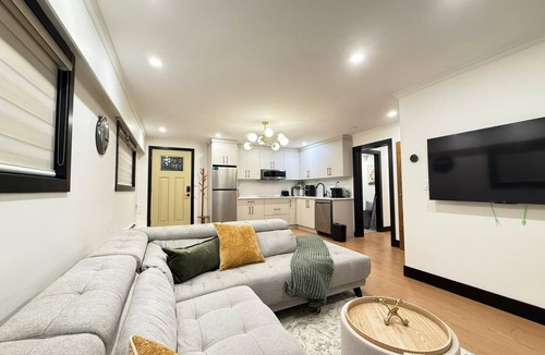 Delta House | World Cup Ready | Near YVR & Stadium |Fan Friendly