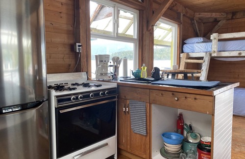 Tofino Cabin | Yellow Cabin Strawberry Island, Tofino BC