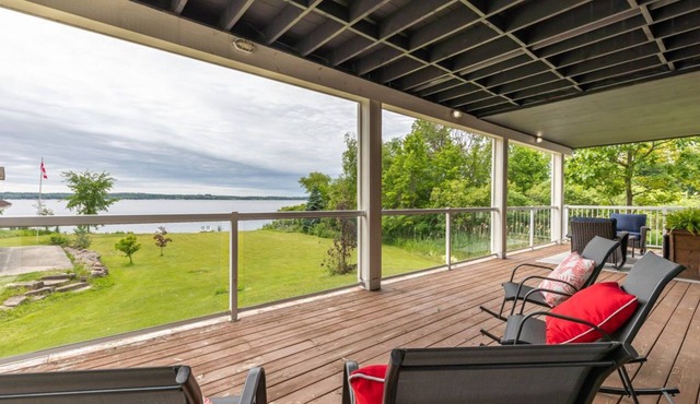 1 Acre Waterfront Property with Two Hot Tubs on Pigeon Lake