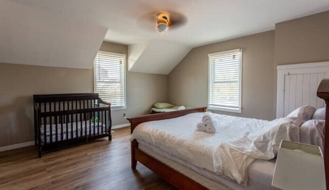 10Beds! By BATAWA SKI HILL! [40% DISCOUNT] Two Riverside Homesn