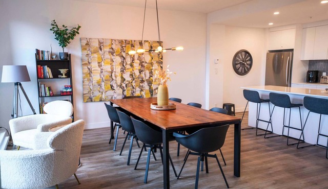 110 | Terrace Condo | River View and Pool in Baie-Saint-Paul