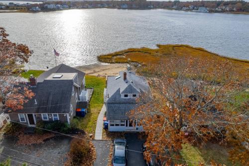 154 Pinehurst Dr, Wareham in Wareham