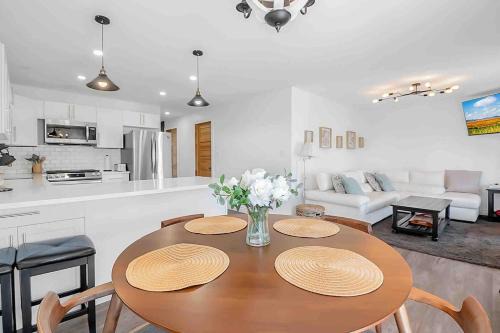 2 bedroom GetawayLake St Claire, Canadakayak
