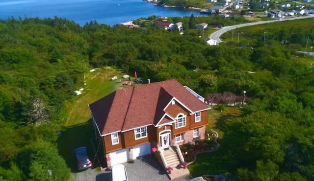 270° Stunning Ocean View & 4 Private Epic Gardens!