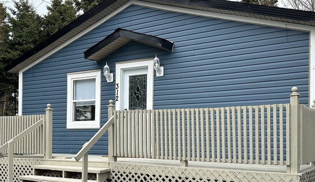 3 bedroom 2 bathroom house in Victoria N.L