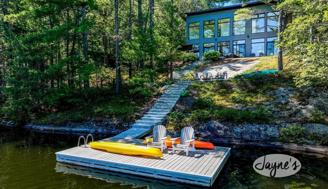 3 bedroom 3 bath cottage on Loon Lake! New Build, Open Concept! All Season!