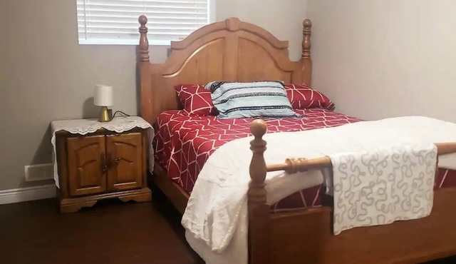 3 Bedroom basement unit with free parking and wifi