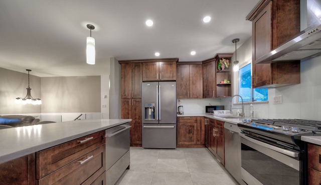 3 bedroom home with large backyard in quiet area