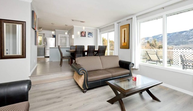 3BD Home with Breathtaking View
