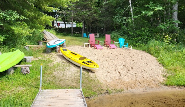 4 Acres on the Lake, Sharbot Lake