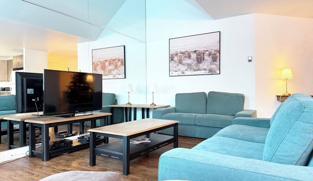 4 bedroom villa with Private Spa ! View on Mont-Sainte-Anne