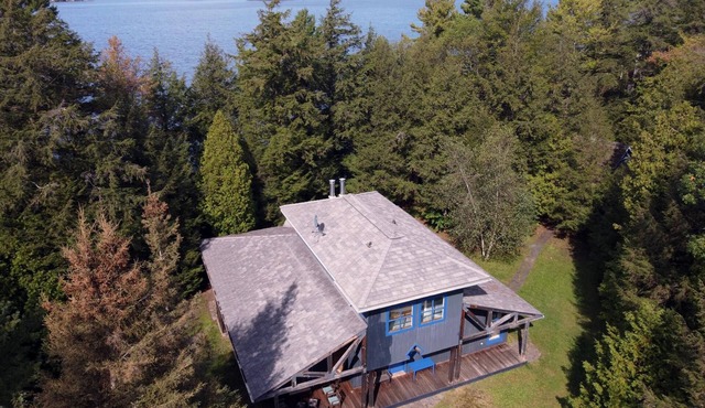 5 bdrm, 3 bath, Lake Muskoka, Guest Cottage! Private! Sunsets!