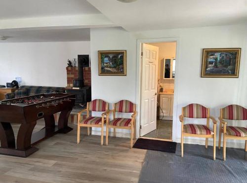 5 Bedroom Cottage at Rice Lake