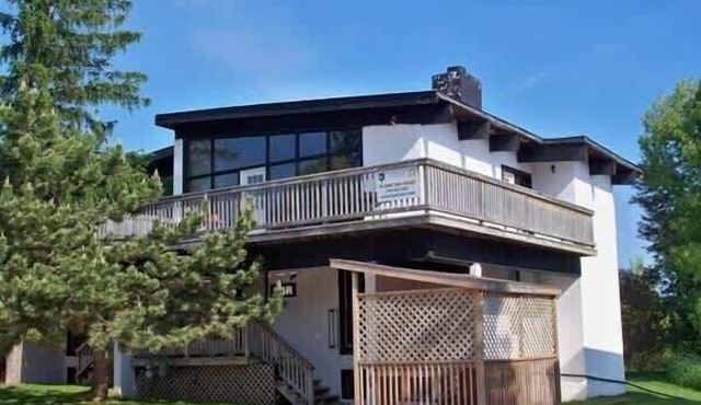 6 BR Cottage@Blue|Private Beach|Hot Tub|Sauna