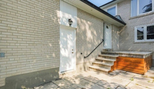 A Modern Private Basement Suite – Richmond Hill