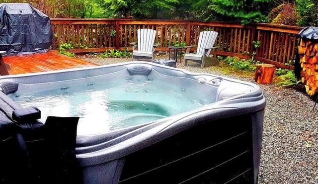 A slice of paradise with Hot Tub - Pet Friendly
