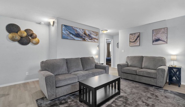 AC IN UNIT Modern 2 bedroom remodel walking distance to downtown in Olympia