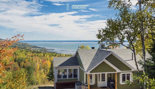 Amazing view of the St-Lawrence River