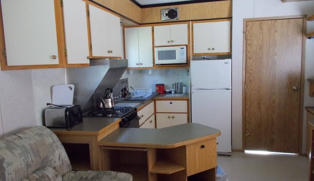 Arctic Homestead Suite 2