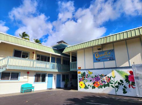 Arnott's Lodge & Hiking Adventures in Hilo