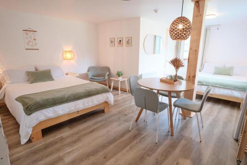 AUBERGE DU DIMANCHE - Hotel - Fjord-du-Saguenay - l'Anse-Saint-Jean - Riviere-Eternite